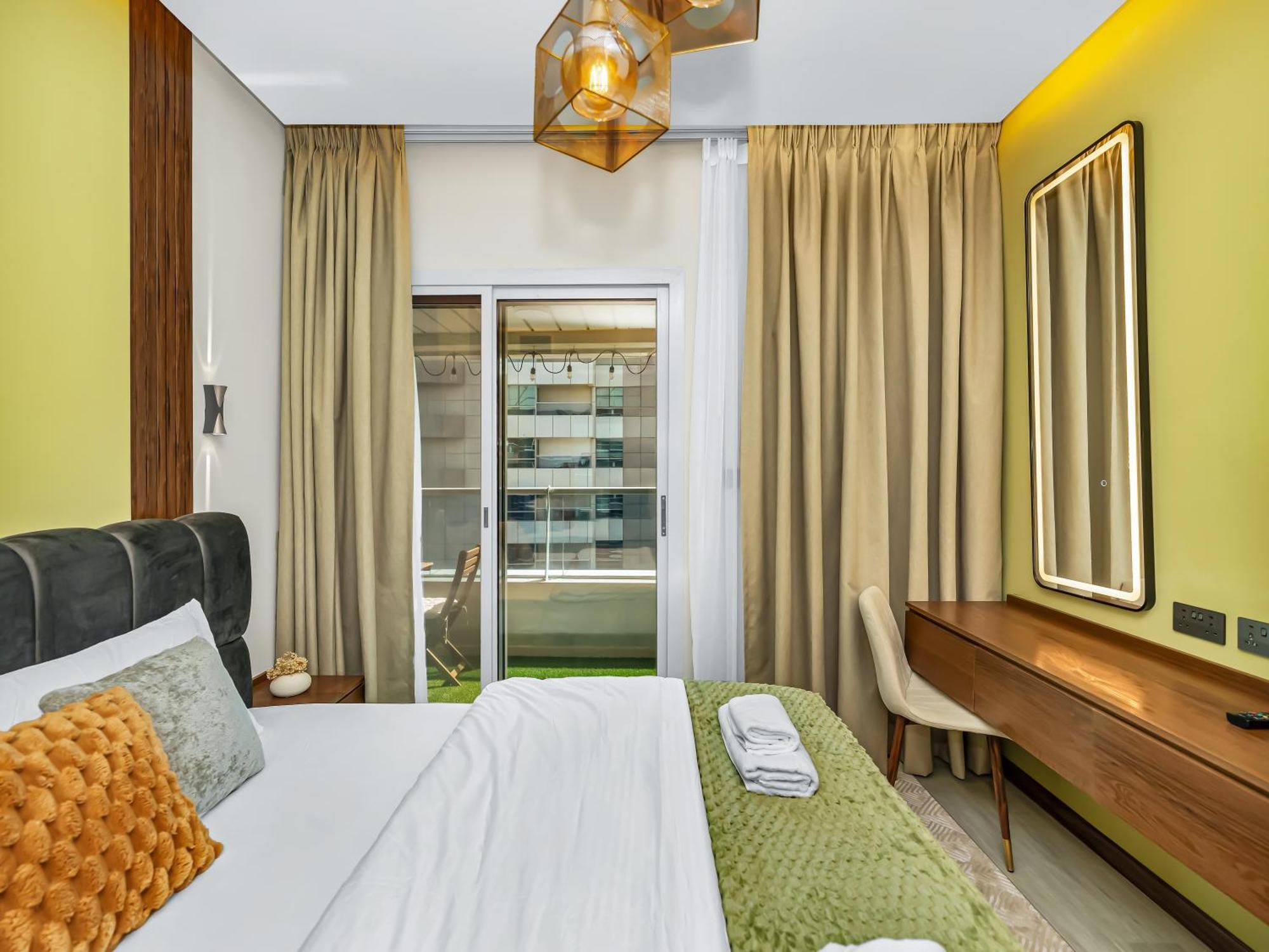 Stylish 1bhk Balcony With Canal View Near Shoba Metro Station Apartment